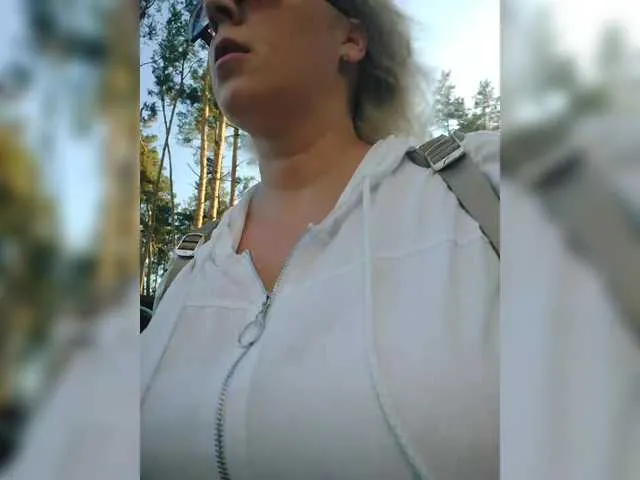 ValeSandoval – webcam model profile photo Image 12