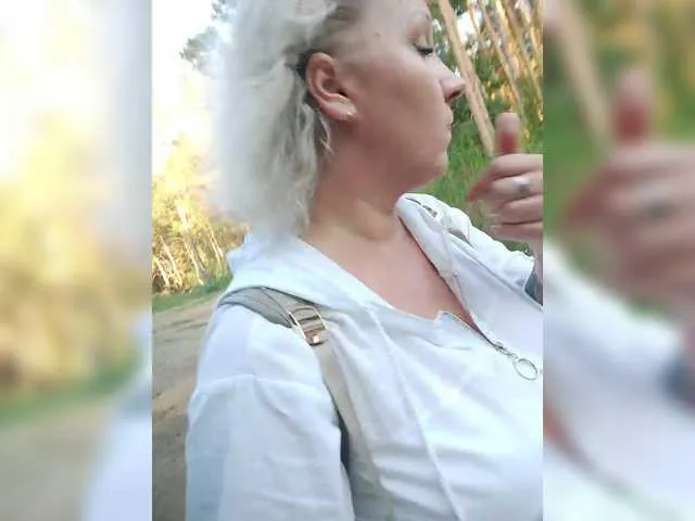 ValeSandoval – webcam model profile photo Image 13