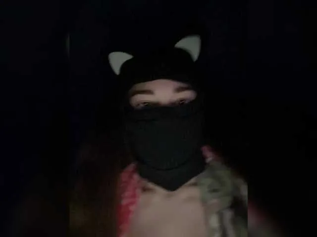 FitnessBunny – webcam model profile photo Image 5