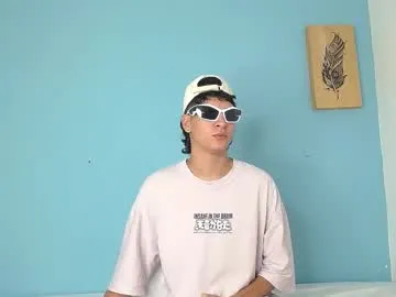 sbouchikh03 – webcam model profile photo Image 7