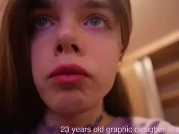 EmmilyCoopers18 – webcam model profile photo Image 12