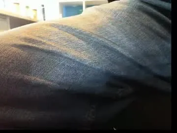 10mm_socket – webcam model profile photo