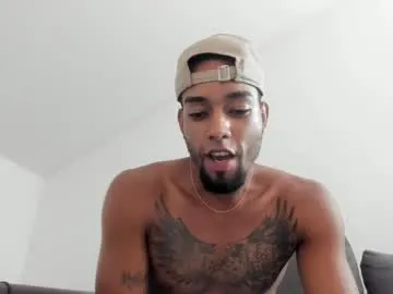 dimamozaev400 – webcam model profile photo Image 4