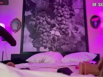 Live with LucianaAriaas on FliCam Image 8