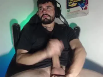 DominantAlex18 – webcam model profile photo Image 2