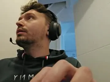 IsabellSanz – webcam model profile photo Image 3