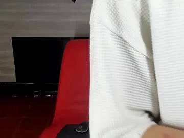 kai101010 – webcam model profile photo Image 8