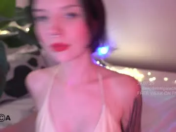 MartinaWolf – webcam model profile photo Image 8