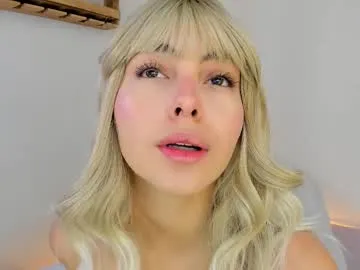 KarimeHills – webcam model profile photo Image 11