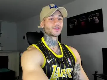 ZoeMurphy – webcam model profile photo Image 5