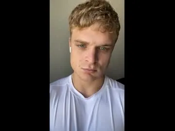 LunaValdez – webcam model profile photo Image 2