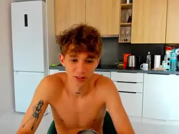 SkyllerFoxy – webcam model profile photo Image 5