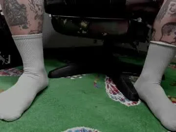 tomtimon11 – webcam model profile photo Image 2