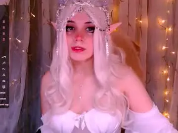 Adora188 – webcam model profile photo Image 16