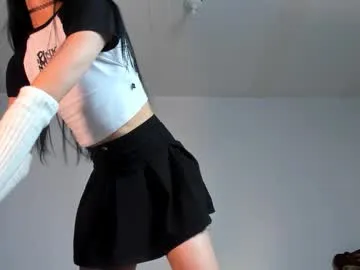 sweetieme – webcam model profile photo Image 17