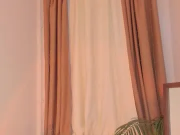 CamilaNoir – webcam model profile photo Image 15