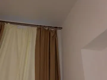 CamilaNoir – webcam model profile photo Image 8