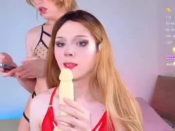 naughtyylory – webcam model profile photo Image 5