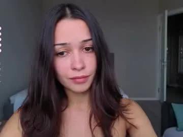 CHERRY_2HOT2HANDLE – webcam model profile photo Image 12