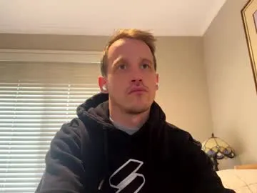 AvaMaddisson – webcam model profile photo Image 4