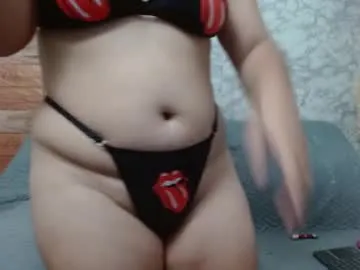 SandiSquirts – webcam model profile photo Image 9