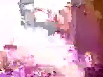 Live with LyzMania on FliCam Image 4