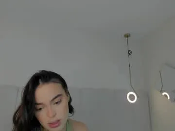 EvaDiamondXX – webcam model profile photo Image 18