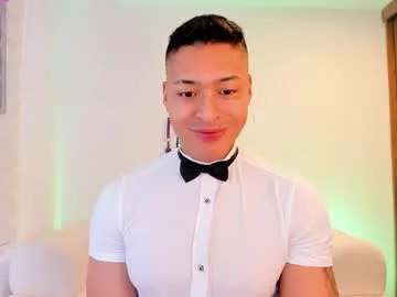 BellaRoux21 – webcam model profile photo Image 17