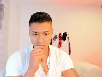 BellaRoux21 – webcam model profile photo Image 18