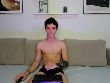 Donovan_Desmond – webcam model profile photo Image 2