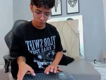 ValMoonlight – webcam model profile photo Image 11