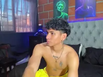 CarolineP – webcam model profile photo Image 2