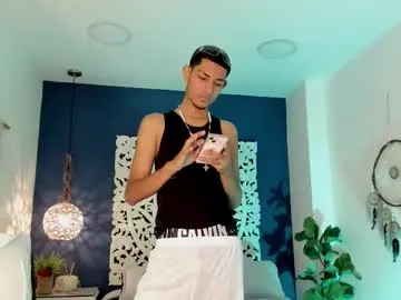 LoveFacialCum – webcam model profile photo Image 6