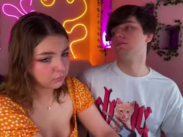 GianaBravo – webcam model profile photo Image 2