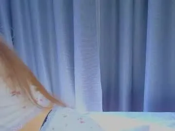 NatallieLynn – webcam model profile photo Image 17