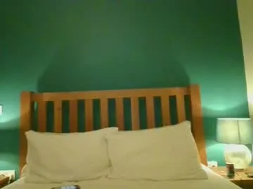 AdaraMillss – webcam model profile photo Image 8