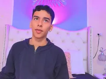 Blondebrookex – webcam model profile photo Image 8