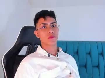 Live with alannaughty_ on FliCam