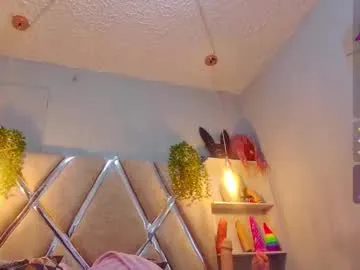 FitnessBunny – webcam model profile photo Image 2