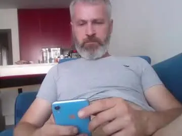 RoxieHart_x – webcam model profile photo Image 10