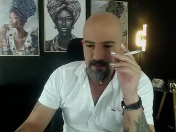 VioletPearsson – webcam model profile photo Image 3