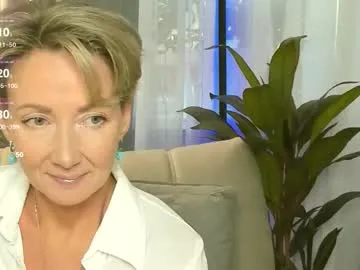 Roja__ – webcam model profile photo Image 8