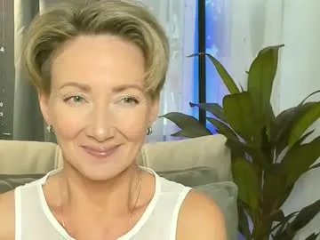 Roja__ – webcam model profile photo Image 9