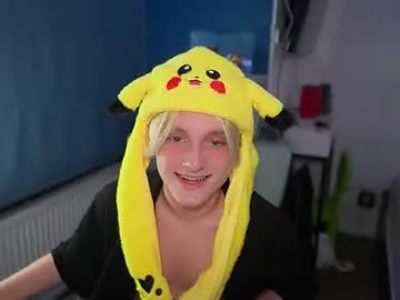 TanniaMorris – webcam model profile photo Image 2