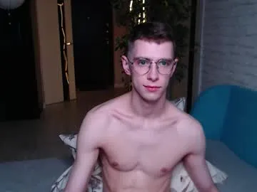 noahscottt22 – webcam model profile photo Image 8