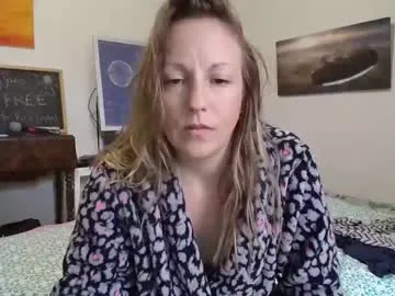 MrsKitten – webcam model profile photo Image 18