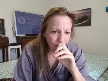 MrsKitten – webcam model profile photo Image 19