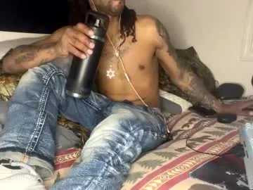 yungdoobie – webcam model profile photo Image 3