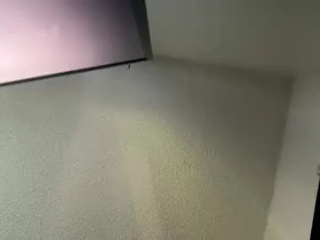 yungdoobie – webcam model profile photo Image 5