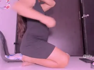 imSkyxrated – webcam model profile photo Image 17